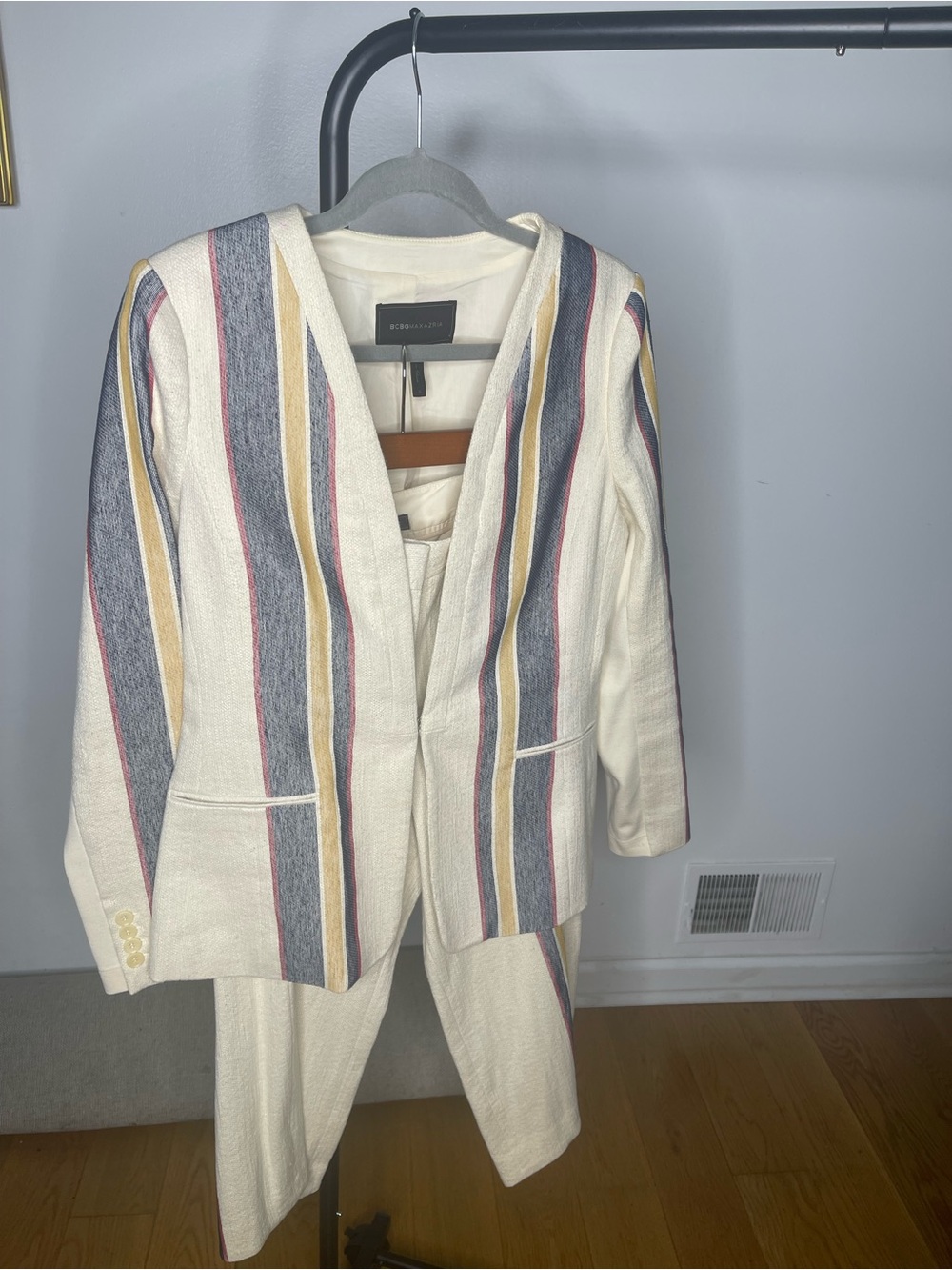 BCBGMaxAzria Cream Striped Tailored Separates